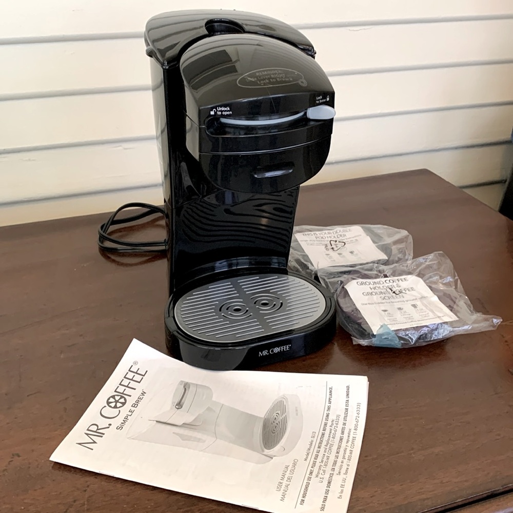 Mr. Coffee Simple Brew Single Serve Coffeemaker/adjustable brew head height